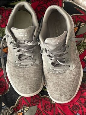 Skechers GOwalk Light Gray Knit Sneakers